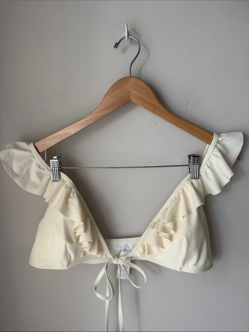 Cupshe Cream Ruffle Wrap Bikini Set NWT Size Large Mid Rise Ivory Swimsuit